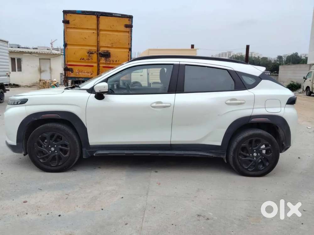 Maruti Suzuki Fronx Delta Plus 1.2l Mt, 2024, Petrol