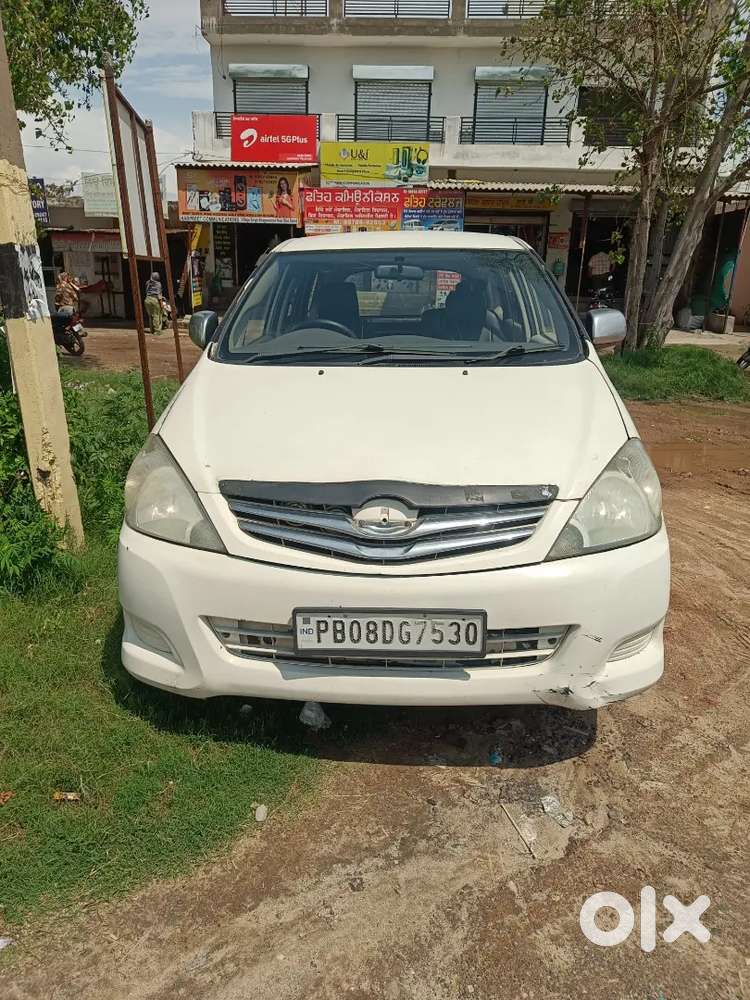 Toyota Innova 2011 G2 Diesel Well Maintained