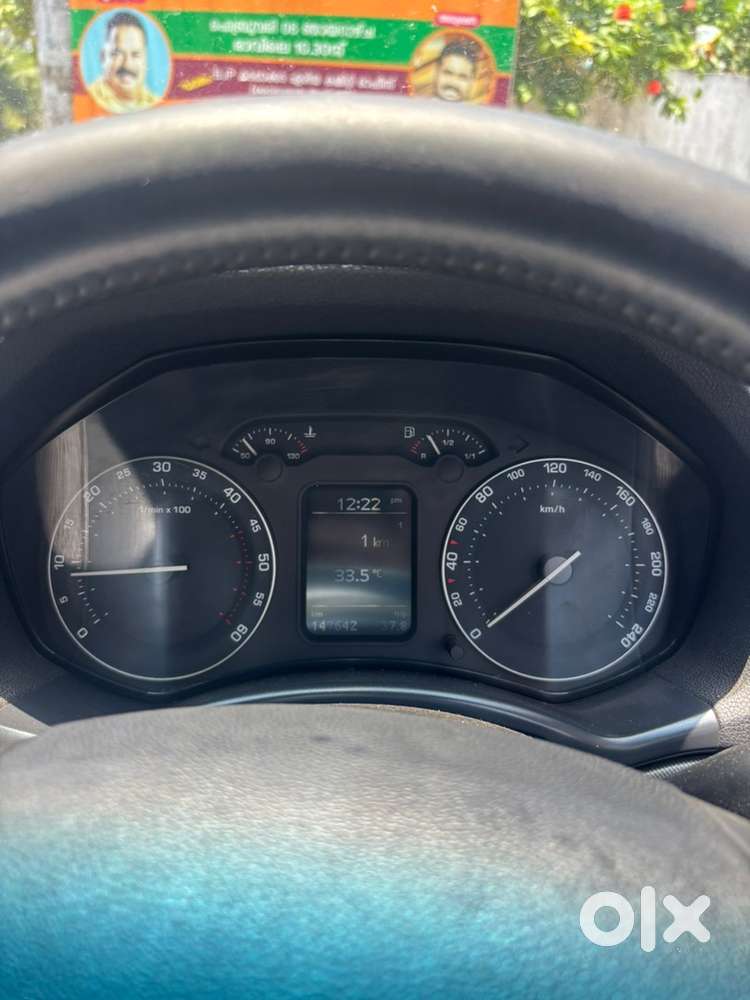 Skoda Laura L&k 2006
