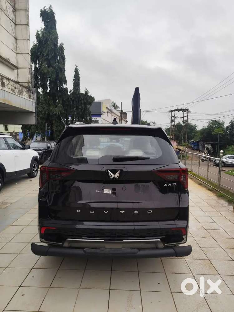 Mahindra Xuv700 Ax7l 2026 Diesel