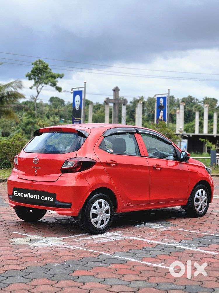Tata Tiago 1.2 Revotron Xta, 2021, Petrol