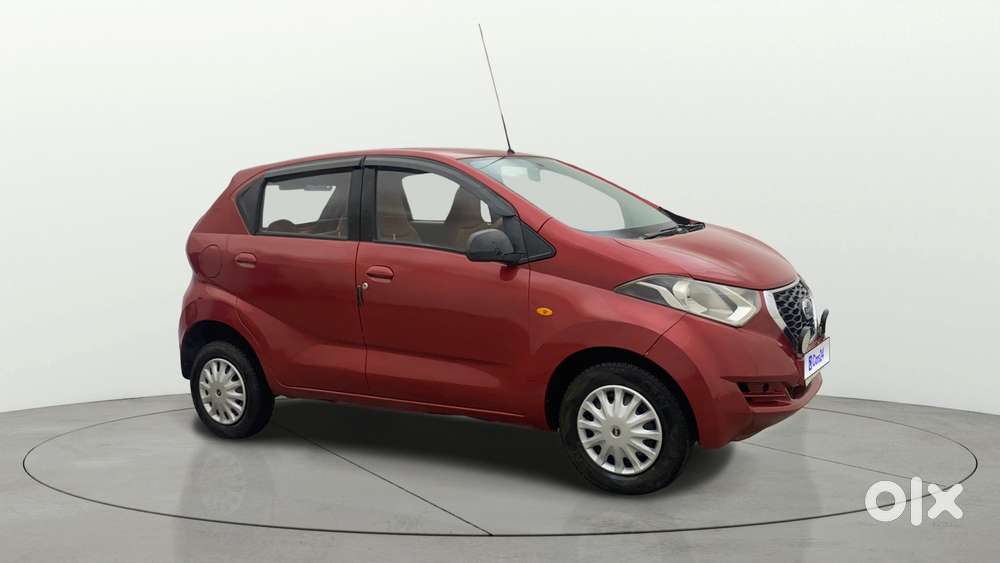 Datsun Redigo T Option, 2016, Petrol