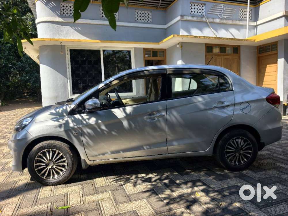 Honda Amaze, 2015, Petrol