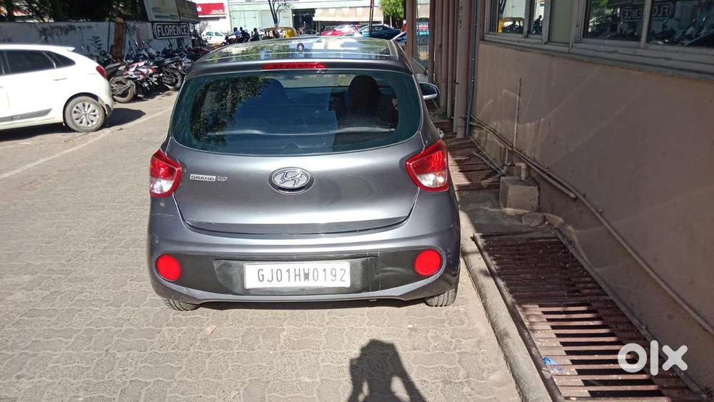 Hyundai Grand I10 2018 Cng & Hybrids Well Maintained