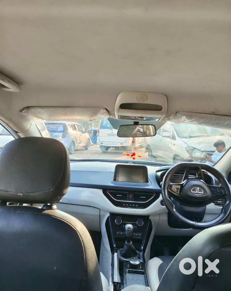 Tata Nexon Petrol Well Maintained
