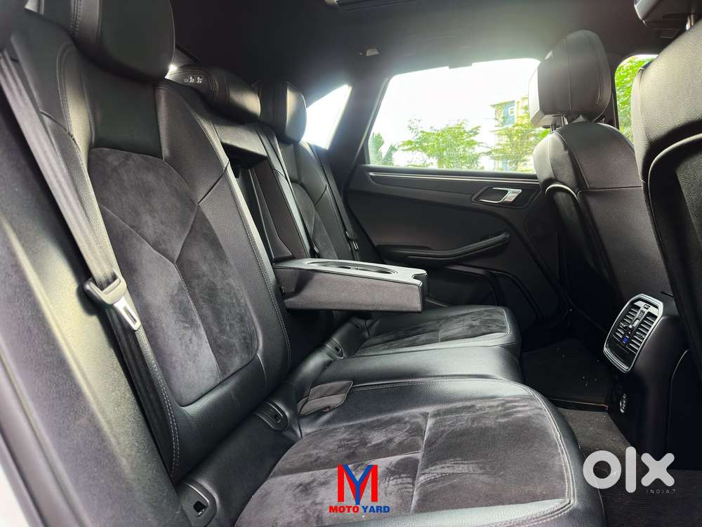 Porsche Macan 2.0 Turbo, 2017, Petrol
