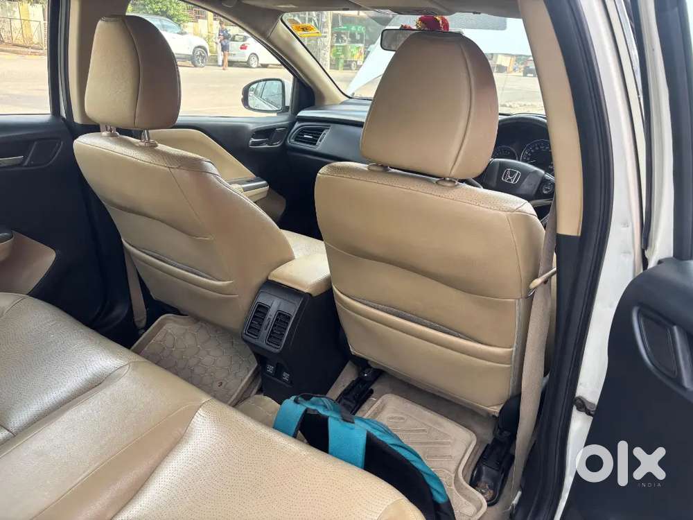 Honda City  Vx -mt. I-vtec With Sunroof  2014/2015 Registration