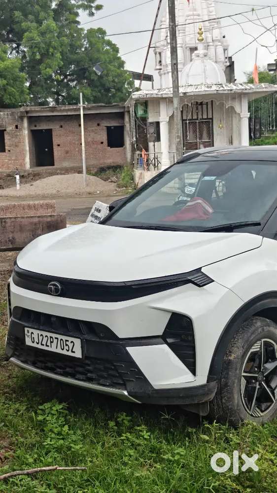Tata Nexon 2024 Model Fearless Plus Red Dark