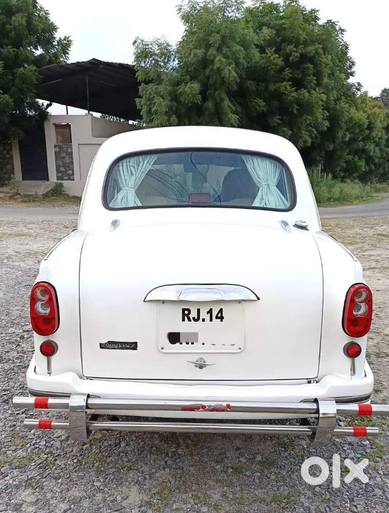 Ambassador Grand 2000 Diesel December 2011