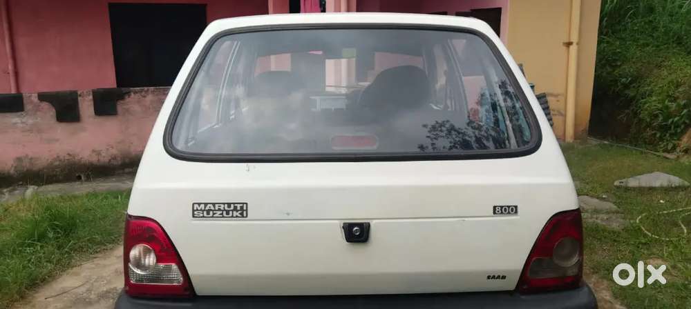 Maruti Suzuki 800 2012
