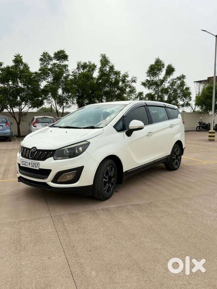 Mahindra Marazzo M8 8str, 2019, Diesel