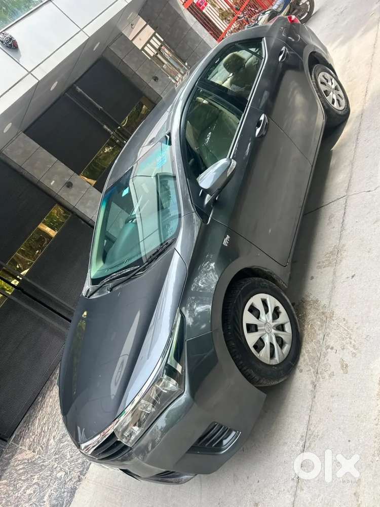 Toyota Corolla Altis 1.8 J Plus, 2015, Petrol