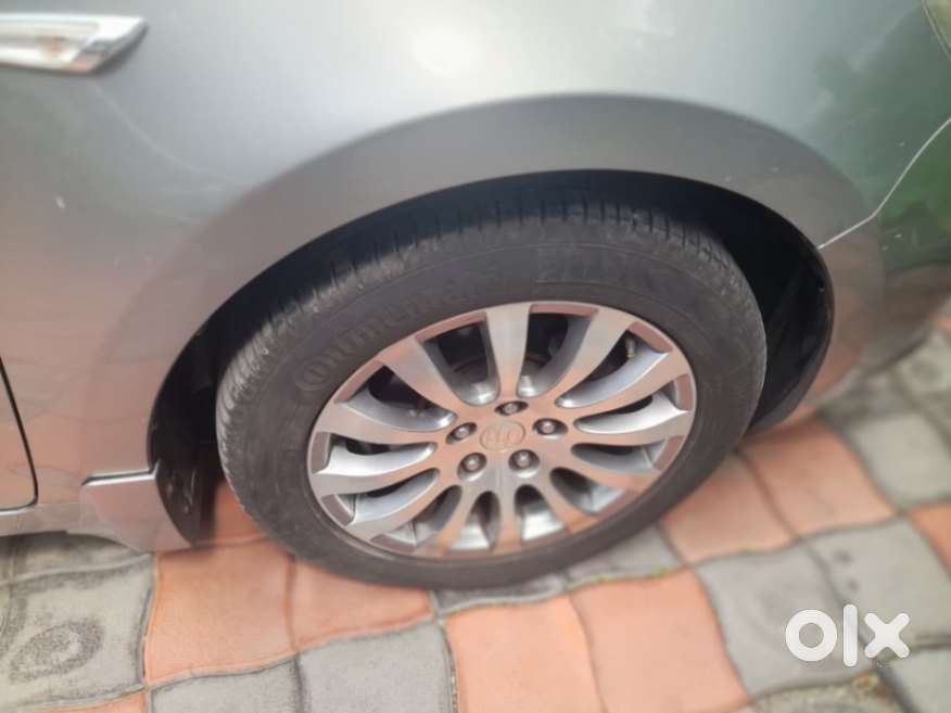 Maruti Suzuki Kizashi Mt, 2012, Petrol