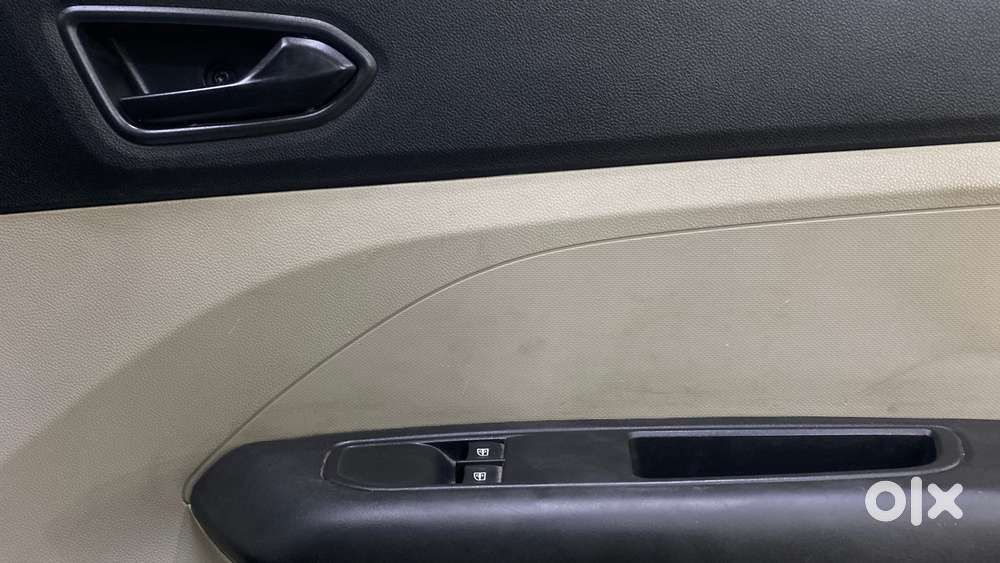 Renault Triber Rxl, 2021, Petrol