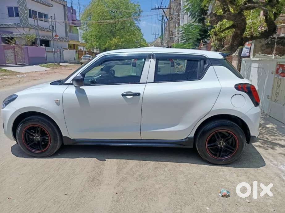 Maruti Suzuki Swift Lxi Optional-o, 2021, Petrol