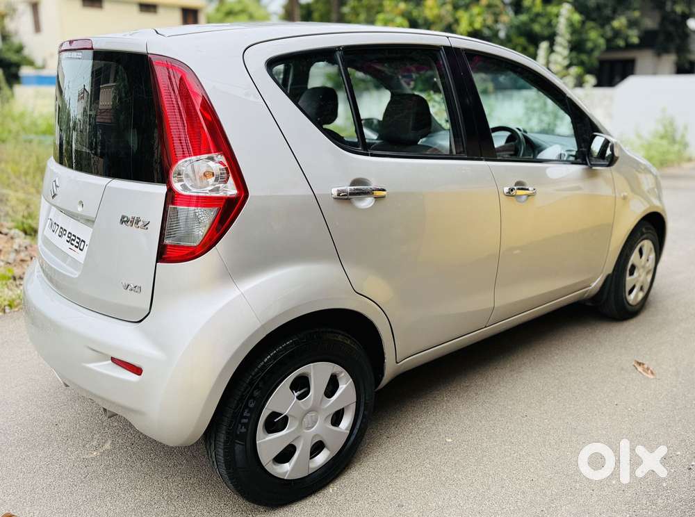 Maruti Suzuki Ritz Vxi, 2012, Petrol