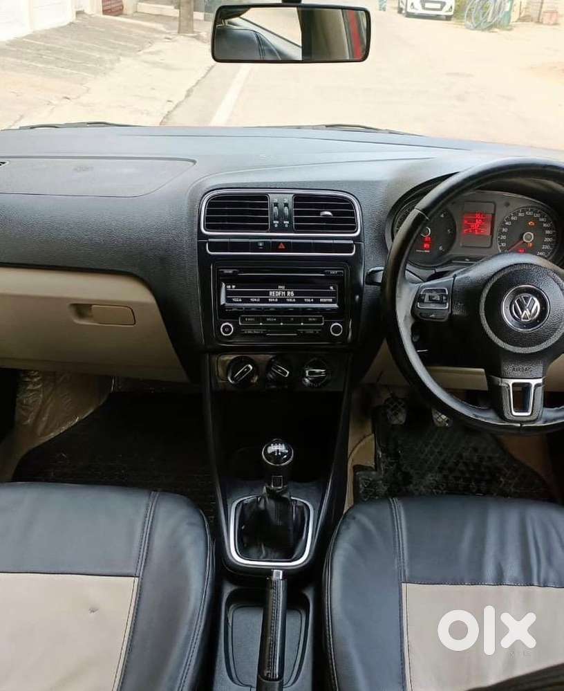 Volkswagen Polo 2013 Diesel 95000 Km Driven