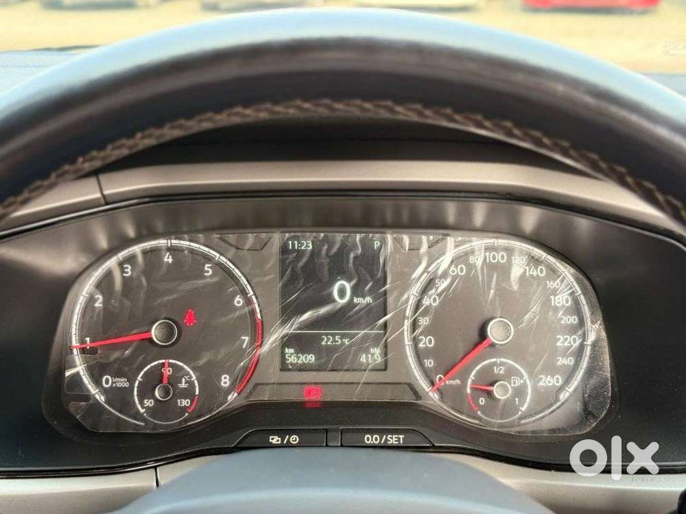 Volkswagen Taigun 1.0 Tsi Highline At, 2021, Petrol