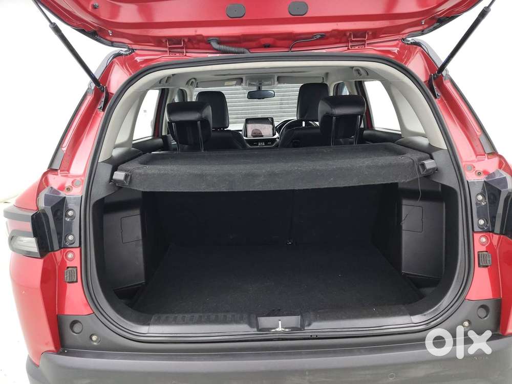 Maruti Suzuki Vitara Brezza 1.5 Zxi Plus, 2023, Petrol