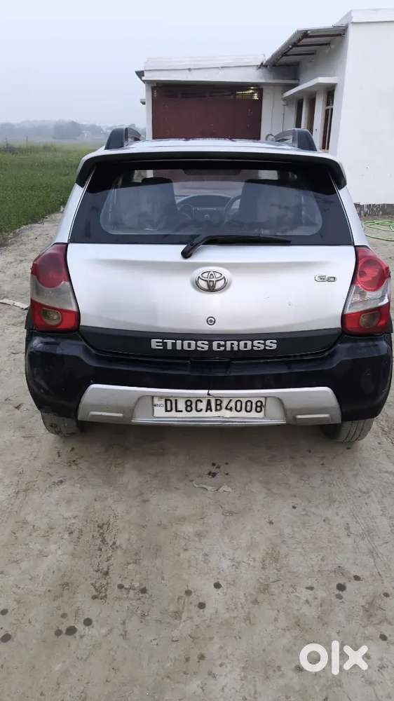 Toyota Etios Cross 2015 Diesel 95000 Km Driven