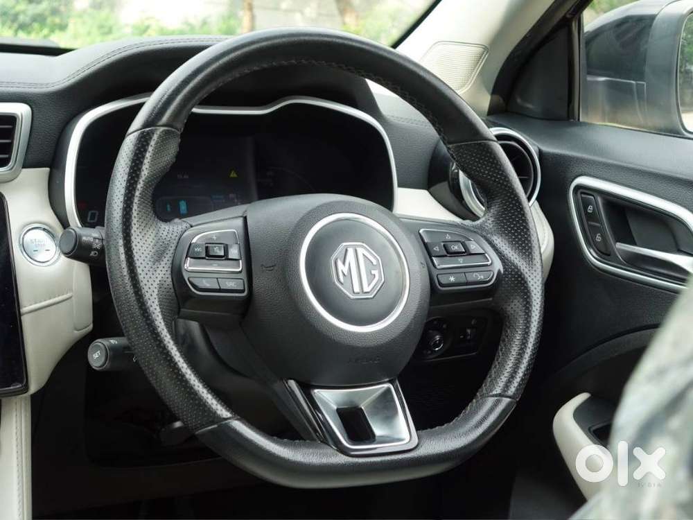 Mg Zs Ev Exclusive Pro Iconic Ivory, 2023, Electric