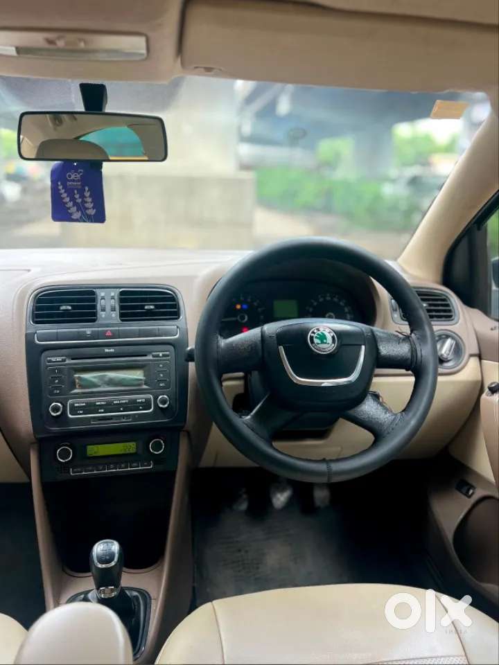Skoda Rapid 1.6 Tdi Ambition, 2012, Diesel