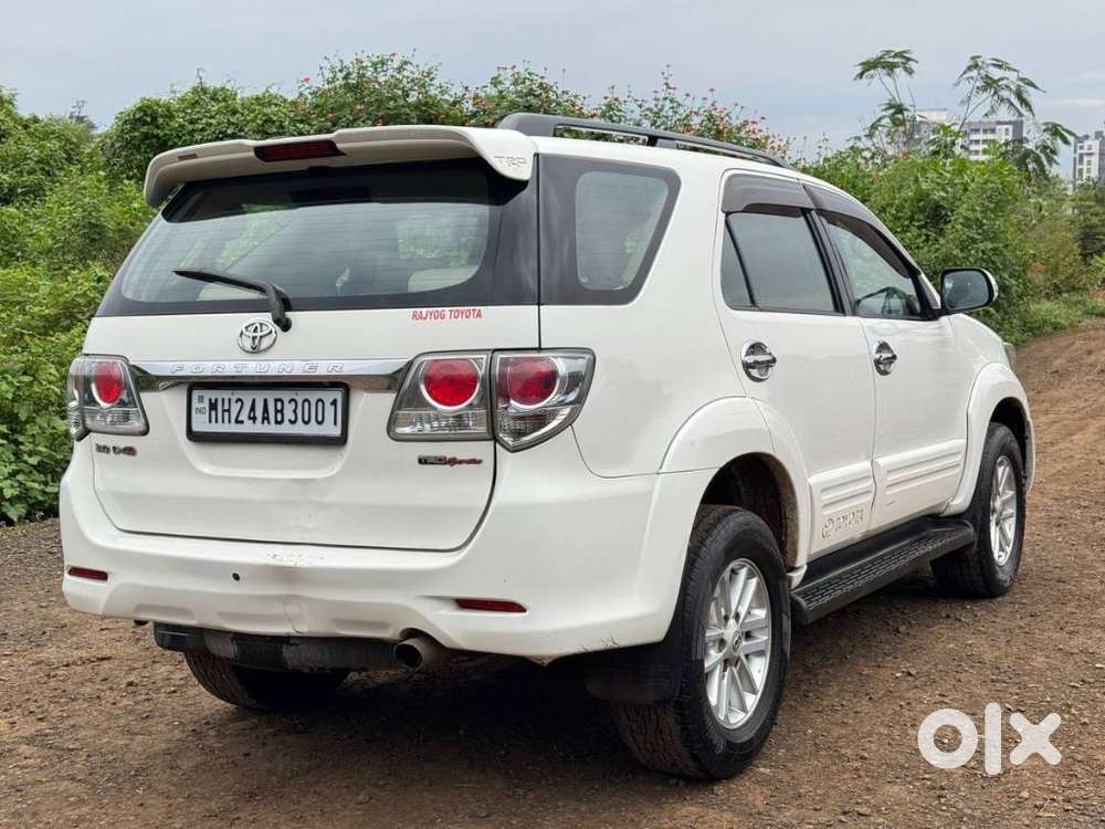Toyota Fortuner 2011-2016 4x2 Manual, 2014, Diesel