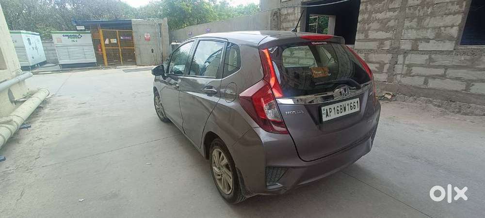 Honda Jazz 2016 Petrol Well Maintained