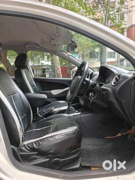 Ford Figo Duratec Titanium 1.2, 2011, Cng & Hybrids
