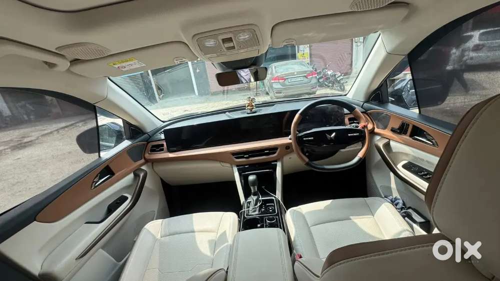 Mahindra Xuv 7xo Petrol 2026