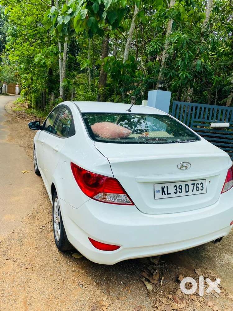 2011 Hyundai Verna Petrol  Excellent Condition  100198 Km