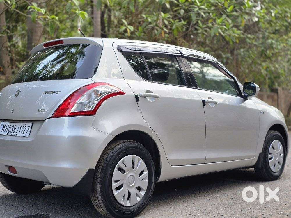 Maruti Suzuki Swift Vxi + Manual, 2013, Petrol