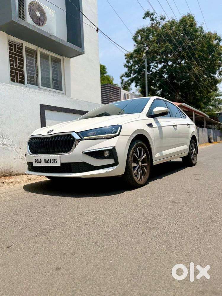 Skoda Slavia 1.5 Tsi Style At, 2023, Petrol