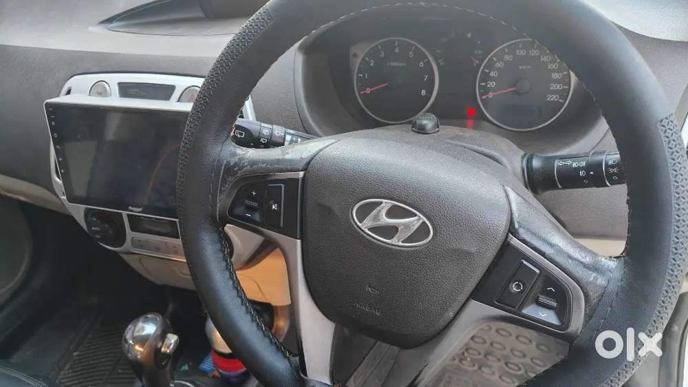 Hyundai I20 2010 Petrol 850000 Km Driven