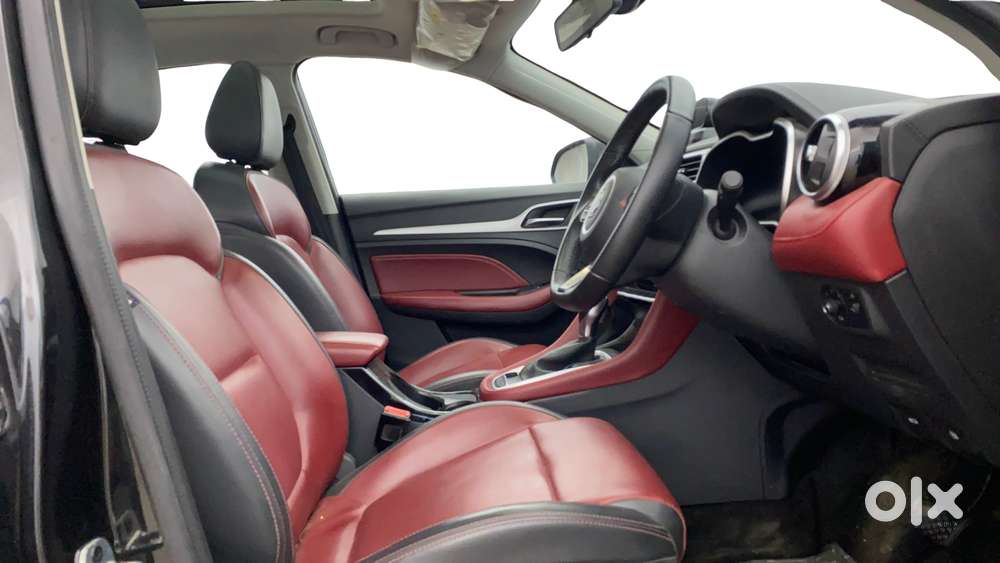 Mg Astor 1.3 Savvy Turbo At S Red, 2023, Petrol