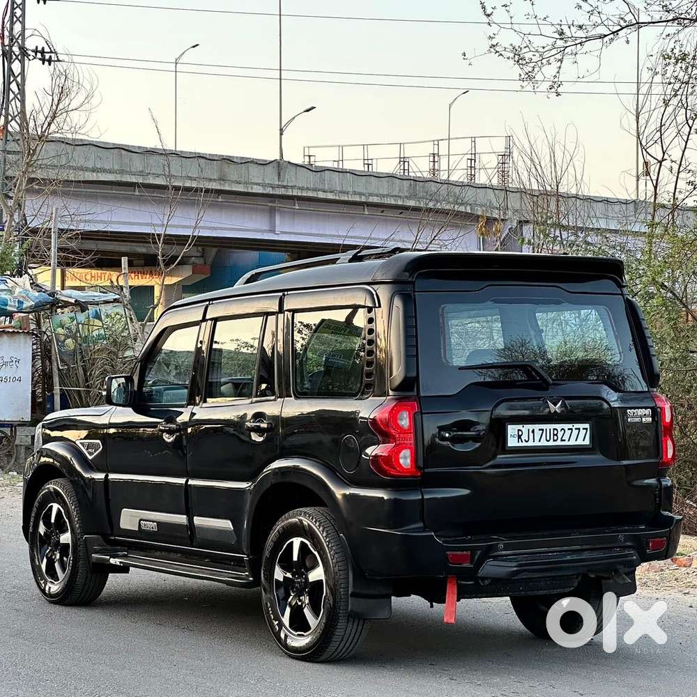 Mahindra Scorpio S10, 2017, Diesel