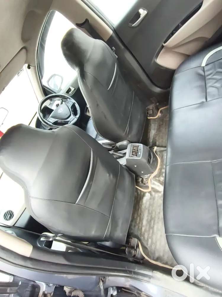 Well-maintained Hyundai Grand I10 Sportz 1.2 Petrol (2016)