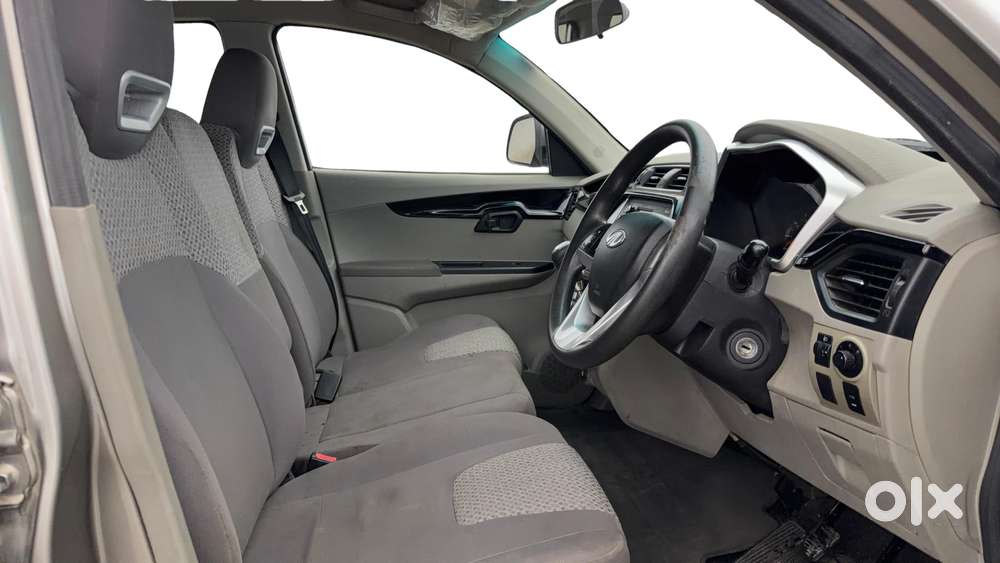 Mahindra Kuv 100 Mfalcon G80 K8, 2016, Petrol