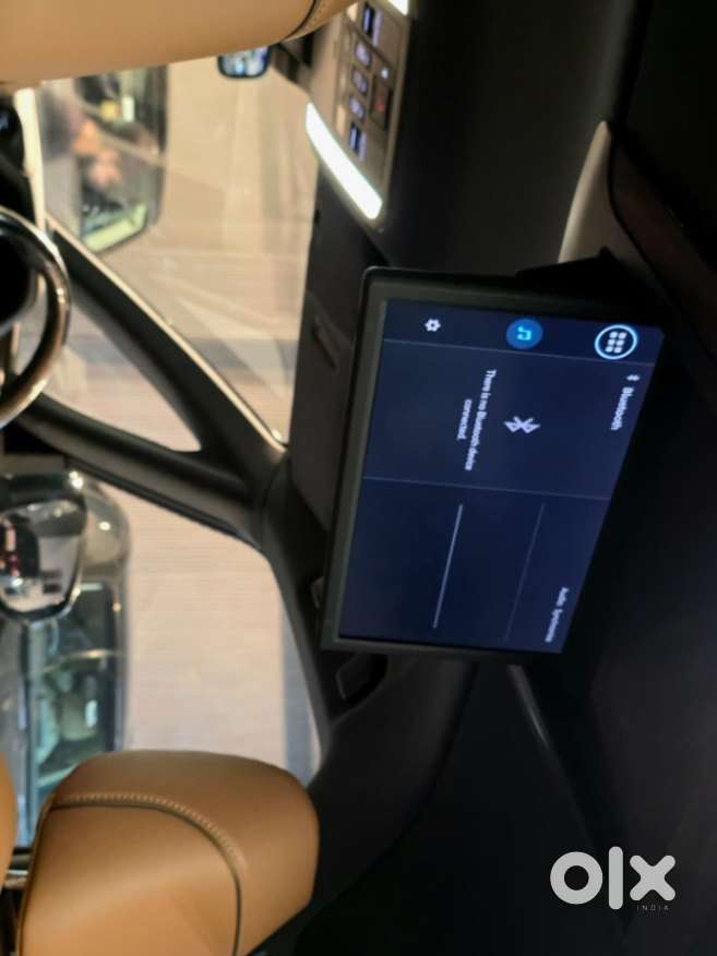 Toyota Vellfire Vip &ndash; Executive Lounge, 2023, Petrol