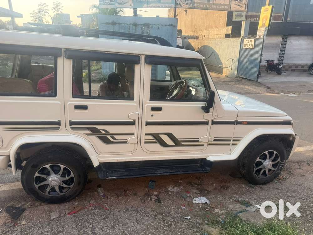 Mahindra Bolero New Tyer New Batry Child A.c