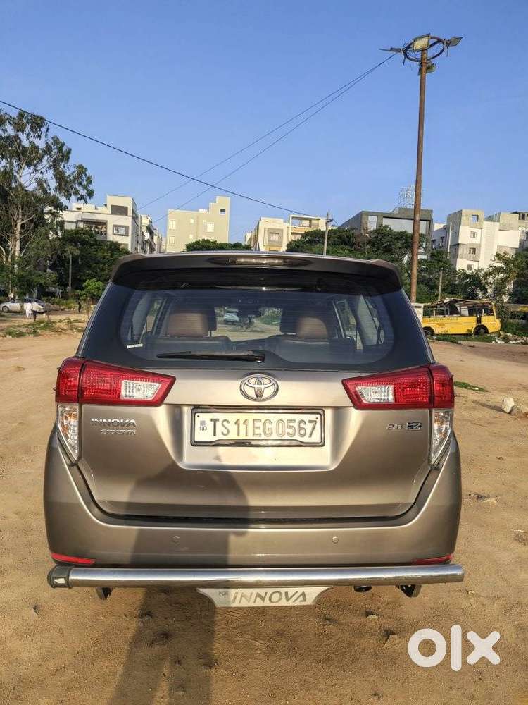 Toyota Innova Crysta 2.8 Zx At, 2016, Diesel