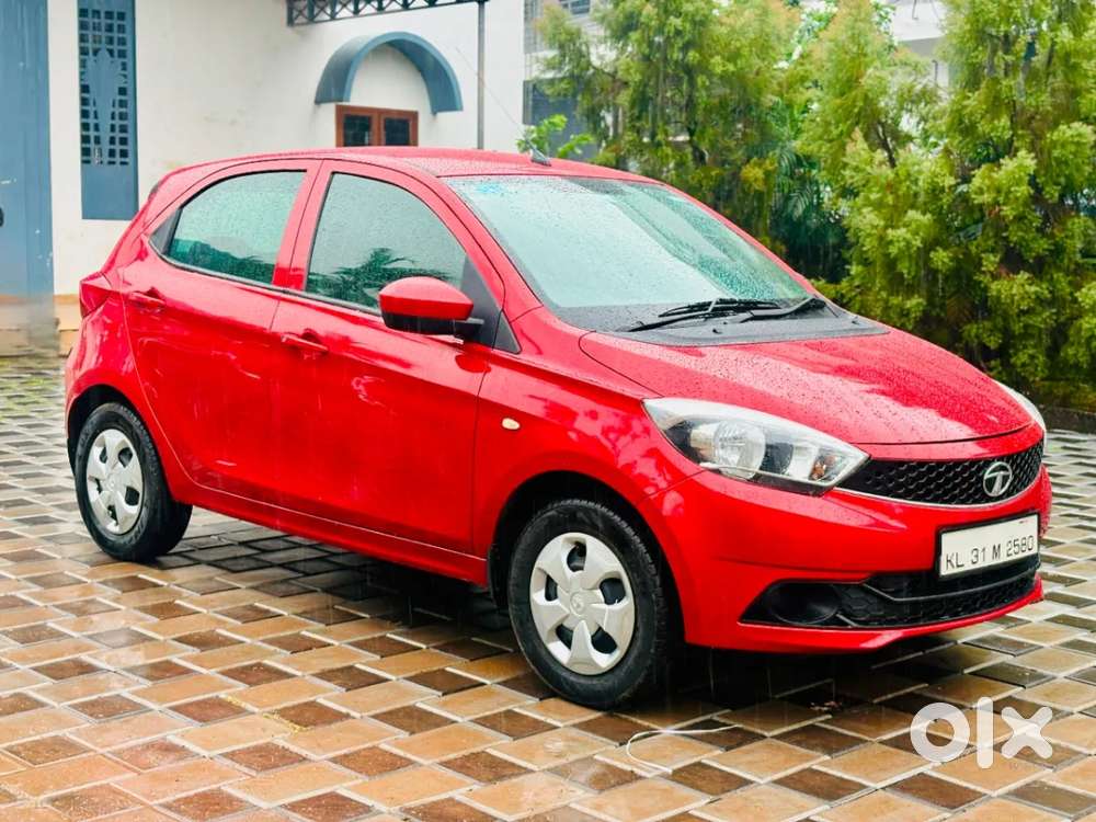 Tata Tiago 1.2 Revotron Xta, 2018, Petrol