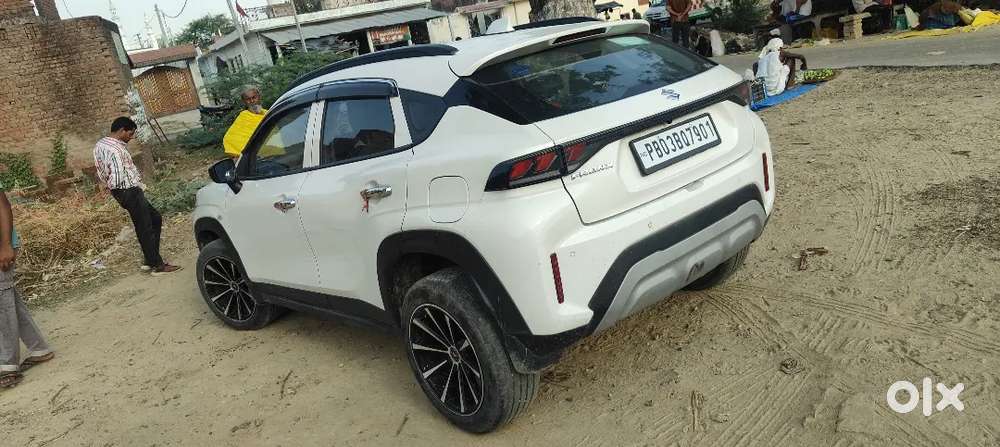 Maruti Suzuki Fronx 2