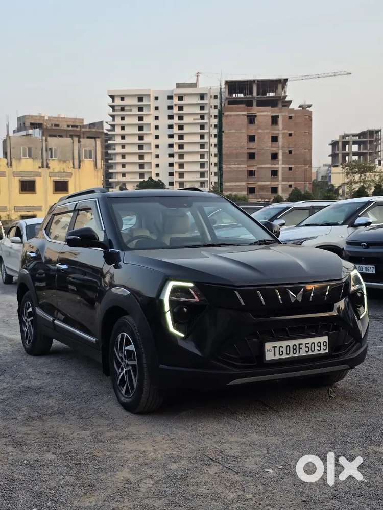 Mahindra Xuv 3xo 2024 Diesel 24000 Km Driven