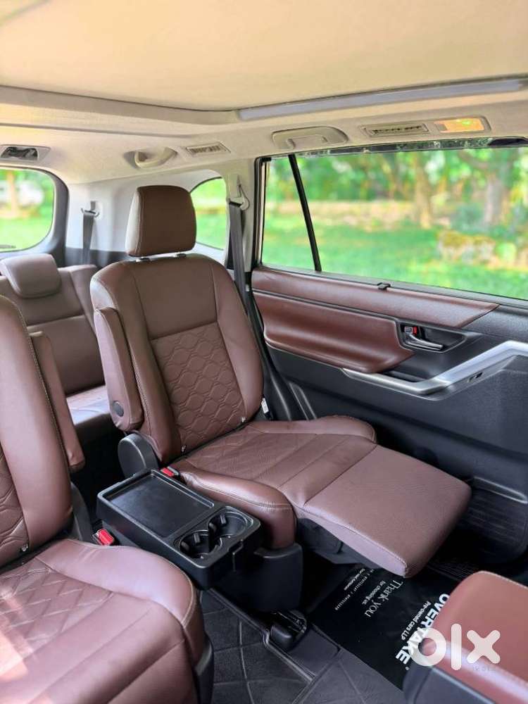 Toyota Innova Hycross 2.0 Zx (o) Hybrid 7 Str, 2024, Cng & Hybrids