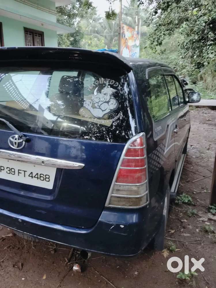 Toyota Innova 2.0 Petrol 2005