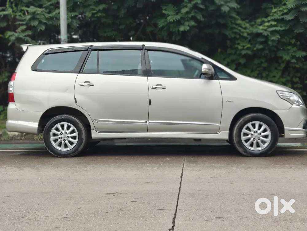 Toyota Innova Vx Diesel 2014