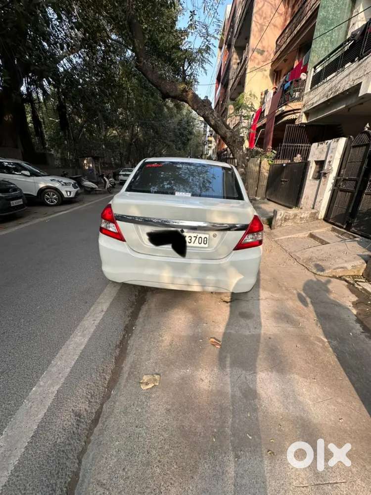 Dzire 2016 Delhi 1st Owner Petrol White