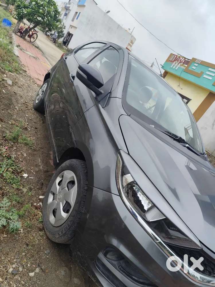 Tata Tiago 2022 Petrol