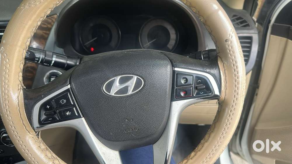 Hyundai Fluidic Verna 2014